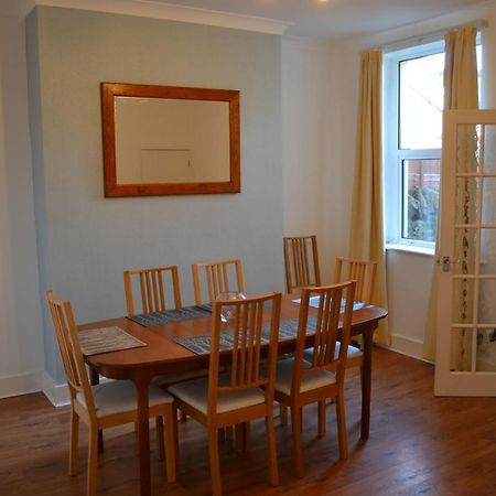 Entire 3 Bedroom House Near Caerphilly Station מראה חיצוני תמונה